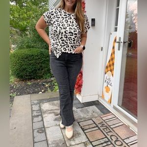 LulaRoe black skinny flare jeans worn once.